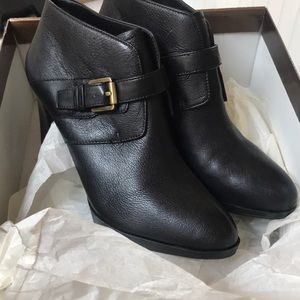 Franco Sarto heeled booties 7.0